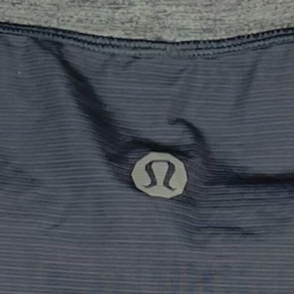 Lululemon Men's Performance Workout Short Sleeve Dark Grey T-Shirt Size M - Picture 8 of 10